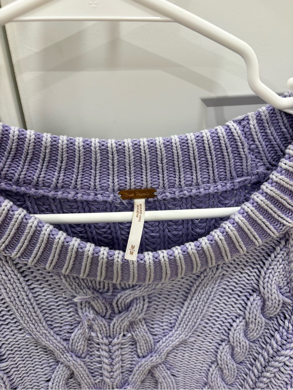 Free People Frankie Cable Knit Sweater Size Medium 100% Cotton - Picture 3 of 7